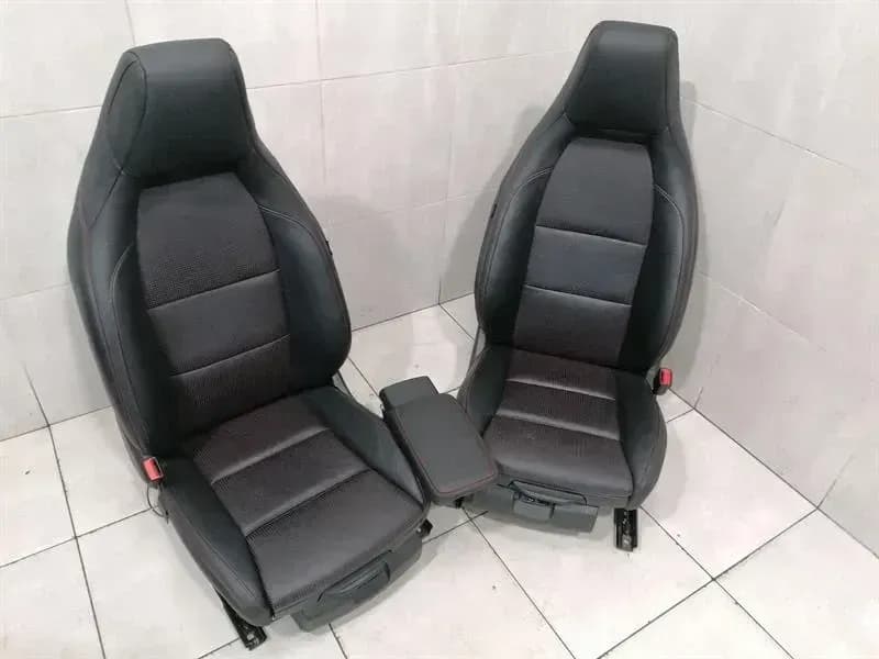 MERCEDES-BENZ Mercedes GLA X156 LEATHER SPORT SEATS GLA45 A45 DESIGNO BLACK LEATHER W176 AMG