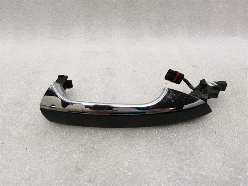 Mercedes GLA X156 FRH door handle A2047601470 door handle front right keyless