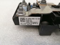 MERCEDES-BENZ Mercedes GLA X156 Fuse Box A2465401350 Fuse Box with Battery Relay — thumbnail 8