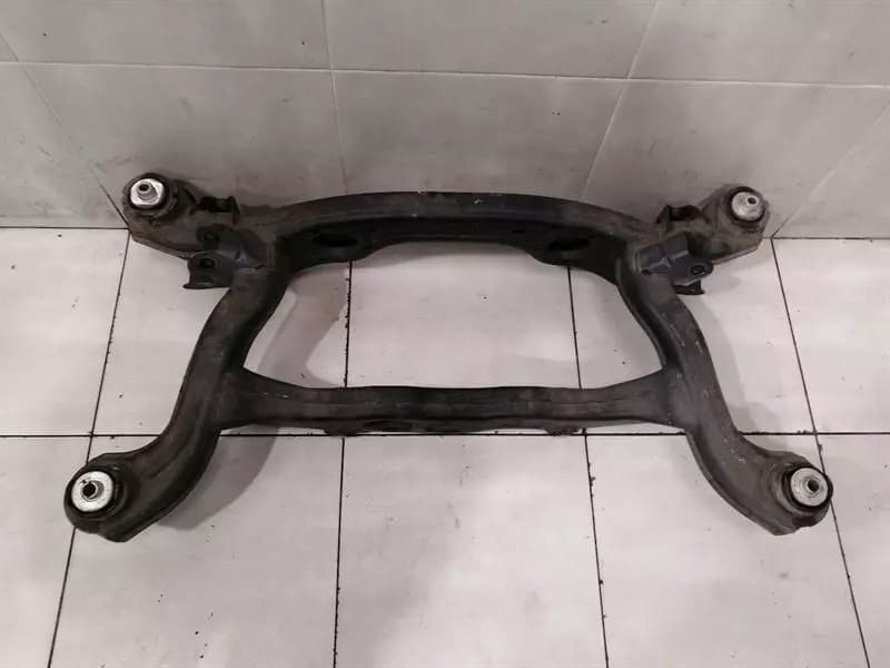 MERCEDES-BENZ Mercedes GLA X156 And B W242 Subframe Rear A2423500000 Axle Frame Rear Axle