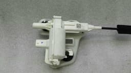 MERCEDES-BENZ Mercedes GLC X253 Boot Lock Adjuster A0999068600 Tailgate Lock Actuator Motor — thumbnail 6