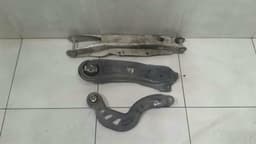 MERCEDES-BENZ Mercedes A W176 right rear wishbone A2463500506 rear right wishbone set — thumbnail 1