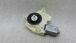 MERCEDES-BENZ Mercedes GLC X253 door window motor A2059060013 window regulator motor front left — thumbnail 3