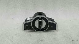 MERCEDES-BENZ Mercedes GLC X253 headlight switch A2059057207 light switch — thumbnail 3