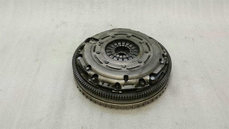 MERCEDES-BENZ Mercedes A Class W176 Flywheel Clutch Basket A0262500501 Clutch Flywheel