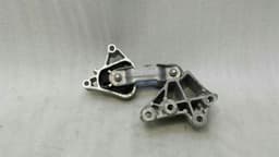 MERCEDES-BENZ Mercedes A Class W176 Engine Mount A2462401109 Engine Holder — thumbnail 6