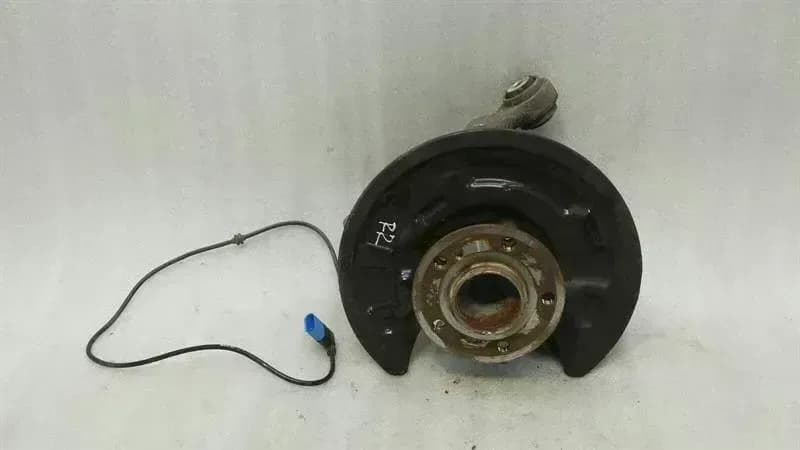 Mercedes A Class W176 Right Rear Hub A2463503641 Wheel Bearing Case Rear Right