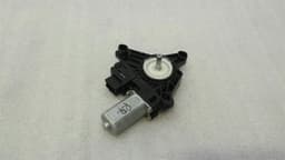 MERCEDES-BENZ Mercedes A Class W176 Door Window Motor A2469063200 Window Regulator Motor — thumbnail 6