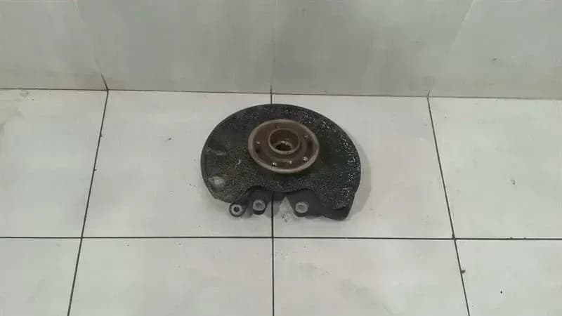 Mercedes ML W166 Left Rear Hub A1663500408 Wheel Bearing Housing Rear Left