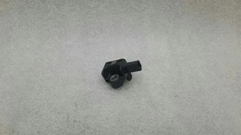 Mercedes ML W166 X166 Crash Sensor A1668210151 Impact Sensor SRS