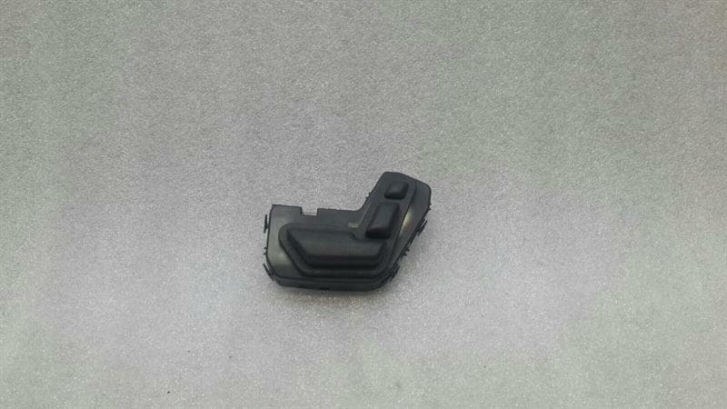 Mercedes ML W166 right seat switch A1669053800 seat switch right