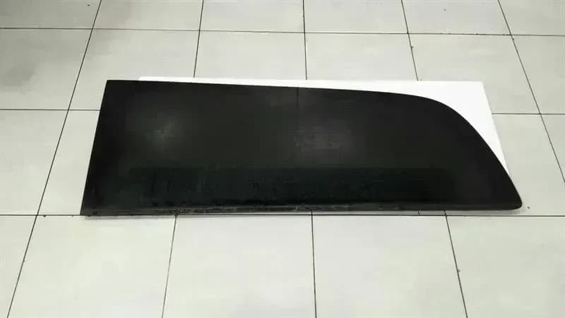MERCEDES-BENZ Mercedes V-class W447 Left Rear 1/4 Glass A4476704400 Door Window 1⁄4 Rear Left