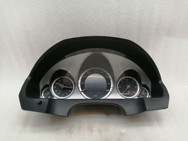 MERCEDES-BENZ Mercedes E Class W207 Instrument Cluster A2129002010 Speedometer MPH
