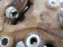 MERCEDES-BENZ Mercedes E Class W207 Right Front Hub A2043320201 Wheel Bearing Housing Front Right — thumbnail 4
