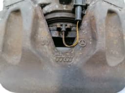 MERCEDES-BENZ Mercedes E Class W207 front brake caliper set A2044213581 caliper front set — thumbnail 9