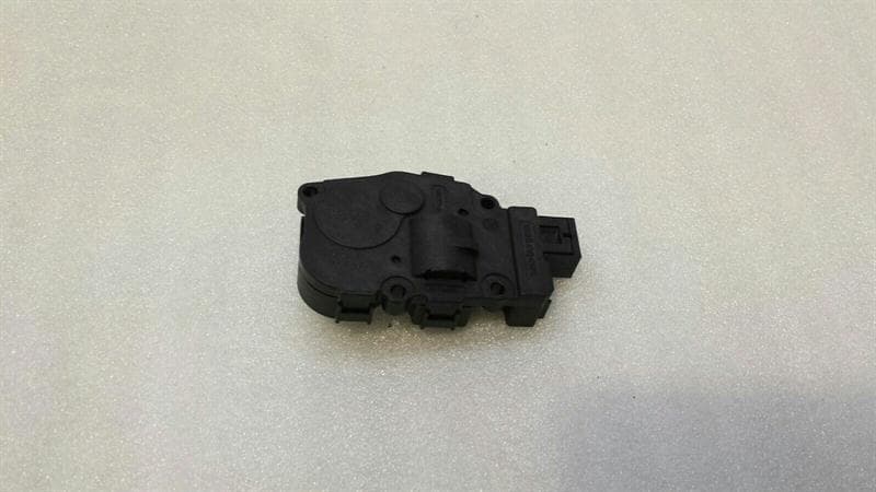 PORSCHE Porsche Boxster 718 Vent Flap Motor 29042016 Servo Motor