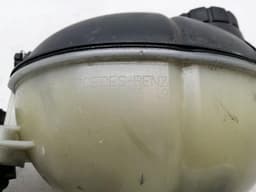 MERCEDES-BENZ Mercedes E Class W207 Expansion Tank A2045000549 Expansion Tank Coolant — thumbnail 5