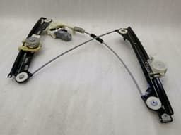 PORSCHE Porsche Boxster 718 Right Front Door Winder 99154207602 Front Window Regulator RE — thumbnail 8