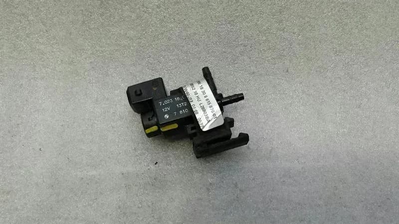 BMW BMW 5 Series F10 528i Vacuum Valve 7810831 Vacuum Valve N20B20A