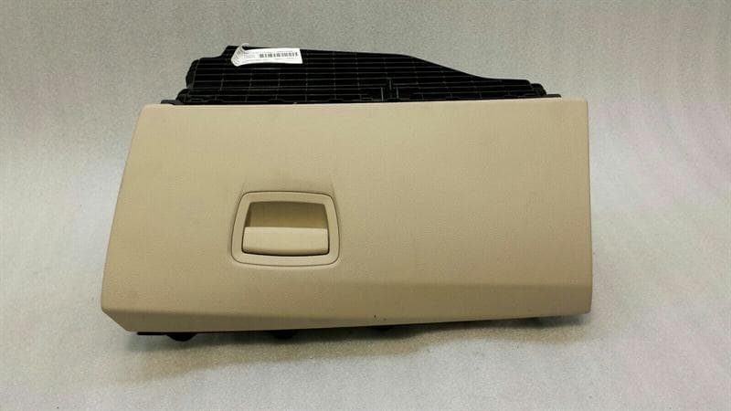 BMW BMW 5 Series F10 528i RHD Glovebox 9205982 right handlebar VENETOBEIGE