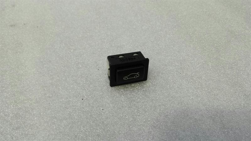 BMW 5 Series F10 528i Boot Lid Switch 9200316 Tailgate Switch