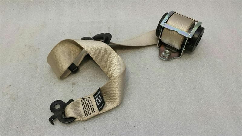 BMW BMW 5 Series F10 528i Right Front Seatbelt 9164510 Seat Belt Strap Front RE