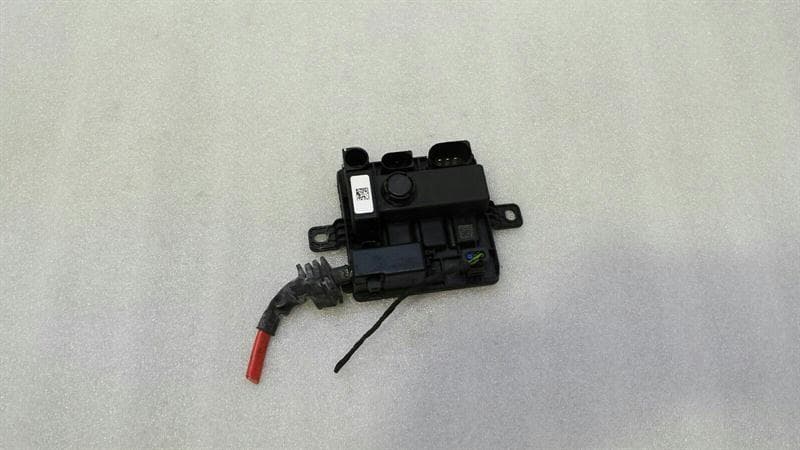BMW BMW 5 Series F10 528i Power Distribution Module 7591534 Supply Module