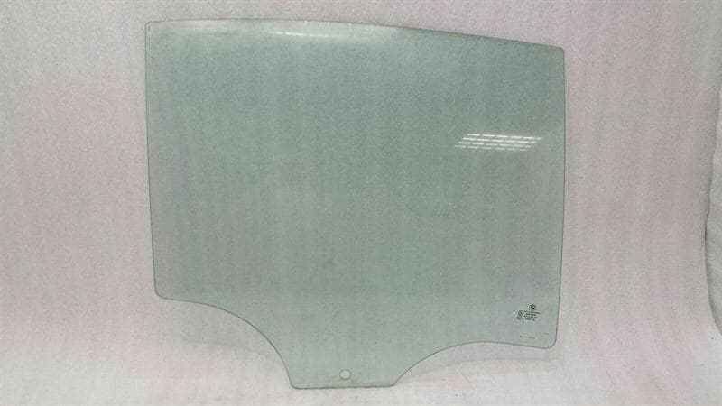 BMW BMW 5 Series F10 528i right rear door glass 7182118 door window rear right