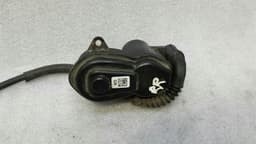 BMW BMW 5 Series F10 Right Park Brake Engine 6794618 ACTUATOR PARKING BRAKE RIGHT — thumbnail 3