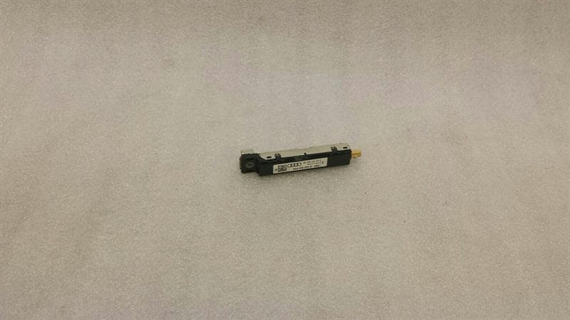 AUDI A3 8V FACELIFT AERIAL / ANTENNA 8V4035225B AERIAL