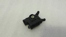 AUDI AUDI A3 8V FACELIFT VENT FLAP ENGINE 5Q0907511L SERVO MOTOR — thumbnail 3