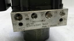 PORSCHE Porsche Cayman 718 A.B.S Pump 982614095A ABS Pump HYDRAULIC BLOCK — thumbnail 5
