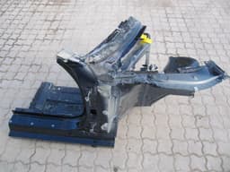 PORSCHE Porsche Cayman 718 982 Right Front Chassis Leg 99150191200 Right Front Wheelhouse — thumbnail 1