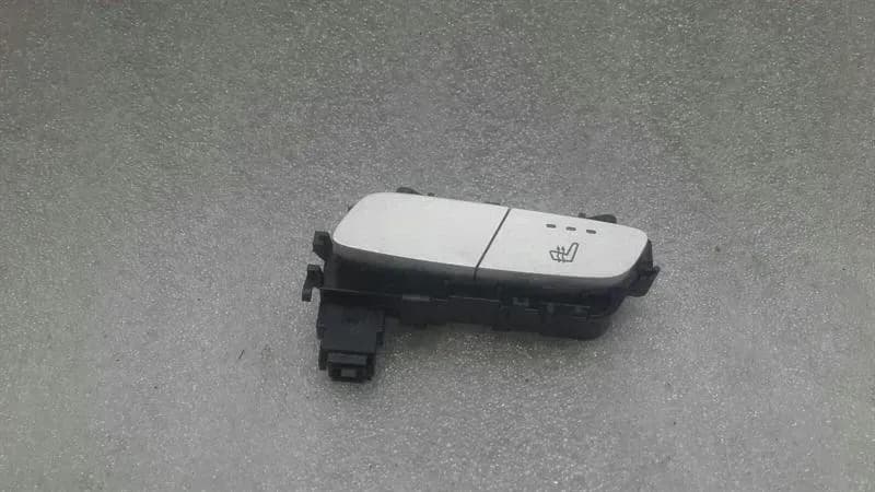 MERCEDES-BENZ Mercedes W205 right seat heated switch A2139057502 seat heater switch coupe
