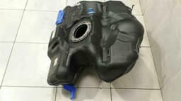 PORSCHE Porsche Cayman 718 982 Fuel Tank 982201021 Fuel Tank RHD RIGHT HANDLEBAR — thumbnail 9
