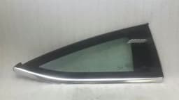 MERCEDES-BENZ Mercedes C Class W205 Right Rear 1/4 Glass A2056703012 Door Glass 1/4 Rear RE — thumbnail 1