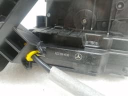 MERCEDES-BENZ Mercedes CLS C257 W257 door lock rear A0997300401 door lock rear right — thumbnail 6