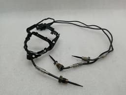 MERCEDES-BENZ Mercedes CLS C257 W257 Temperature Sensor A0009058115 Temperature Sensor — thumbnail 1