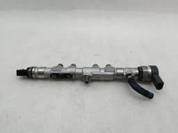 MERCEDES-BENZ Mercedes CLS W257 Fuel Rail A6540700501 Fuel Injection Moulding Pipe Fuel Distributor — thumbnail 3