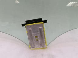 MERCEDES-BENZ Mercedes CLS C257 W257 Right Front Door Glass A2577252000 Door Window Front Right — thumbnail 3
