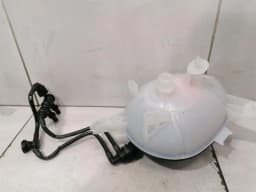 MERCEDES-BENZ Mercedes CLS C257 W257 Expansion Tank A2055000049 Balancing Tank Cooling Water — thumbnail 3