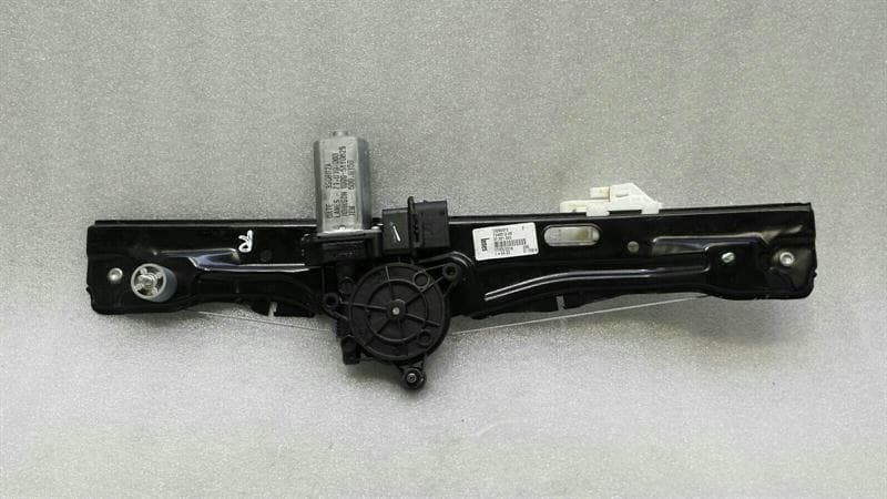 BMW BMW X1 F48 Right Rear Door Winder 7349512 Window Regulator Rear Right