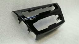 BMW BMW X1 F48 Console Cover 9305907 Console Trim Cover Black — thumbnail 3