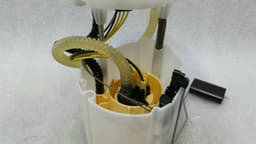 BMW BMW X1 F48 Fuel Pump Electric 7300483 Fuel Pump Diesel — thumbnail 10