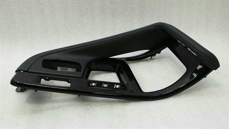 BMW BMW X1 F48 RHD Console Cover 8065063 Right Hand Drive Leather