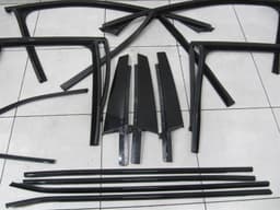 BMW BMW X1 F48 Body Moulding 7362237 Bar Shadow Line Set M Sport — thumbnail 4