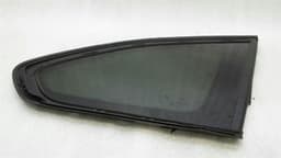 BMW BMW X1 F48 Right Rear 1/4 Glass 7406874 Door Window 1/4 Rear Right Tinted — thumbnail 1