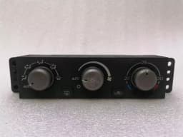MITSUBISHI Mitsubishi Lancer Evolution VII 7 EVO Climate Control MR979535 Climate Control Panel — thumbnail 2
