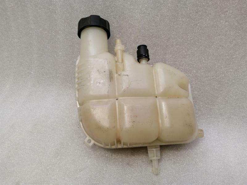 BMW BMW X1 F48 Expansion Tank Reservior 7617362 Expansion Tank Coolant