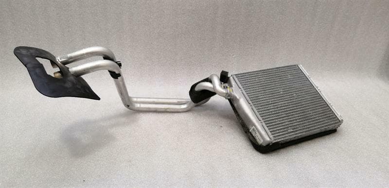 LAND ROVER LAND ROVER RANGE ROVER EVOQUE Heater Matrix LR002632 RHD RIGHT HANDLEBAR